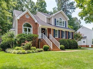 825 Coralberry Dr, North Chesterfield, VA 23236