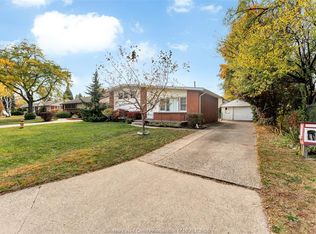 3145 Mark Ave, Windsor, ON N9E 2W9