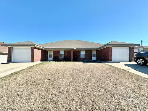 3806 Pecos Dr Photo 1