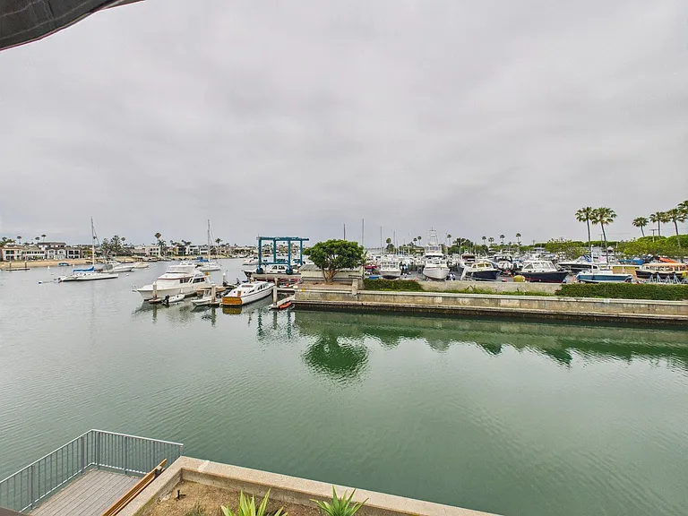 The Waterfront — Photo 136