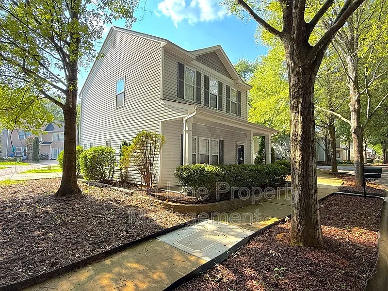 13129 Windy Lea Ln