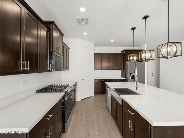 32929 N Claret Court, San Tan Valley, AZ 85143