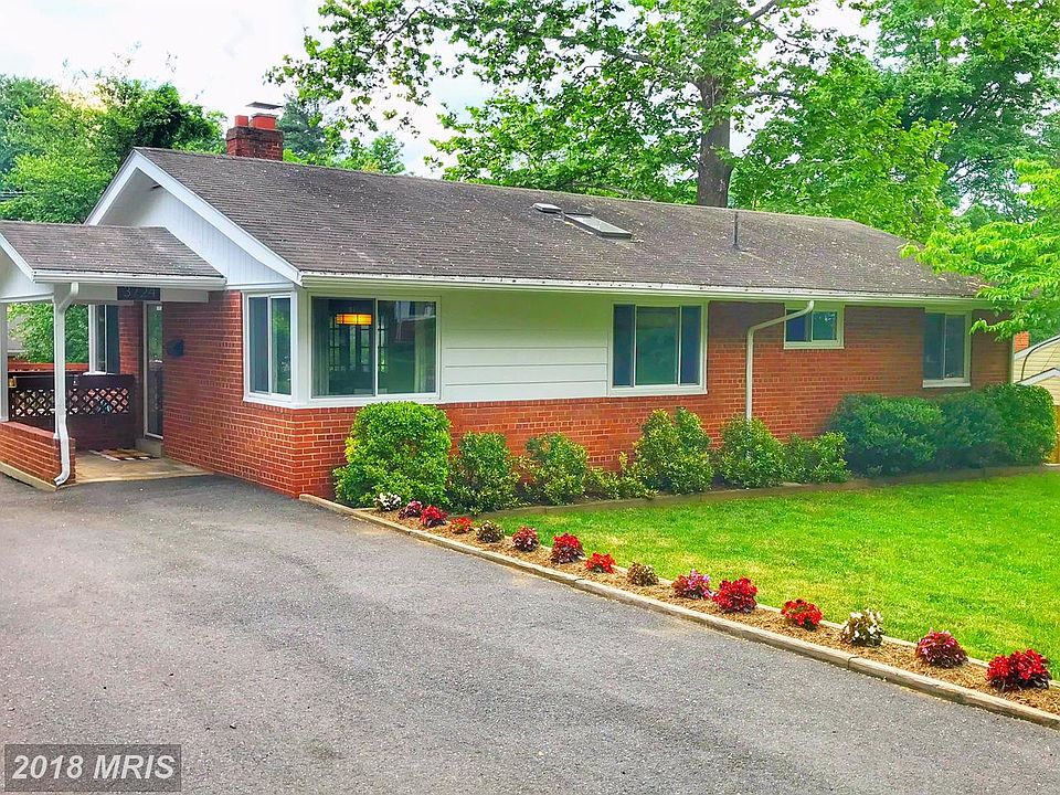 1st image of 3724 Lockwood Ln