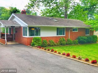 3724 Lockwood Ln, Annandale, VA 22003
