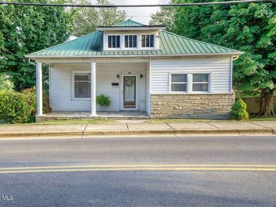 404 E Church St, Greeneville, TN, 37745