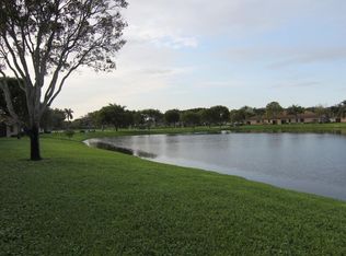 8415 Parkgate Rd, Boca Raton, FL 33496