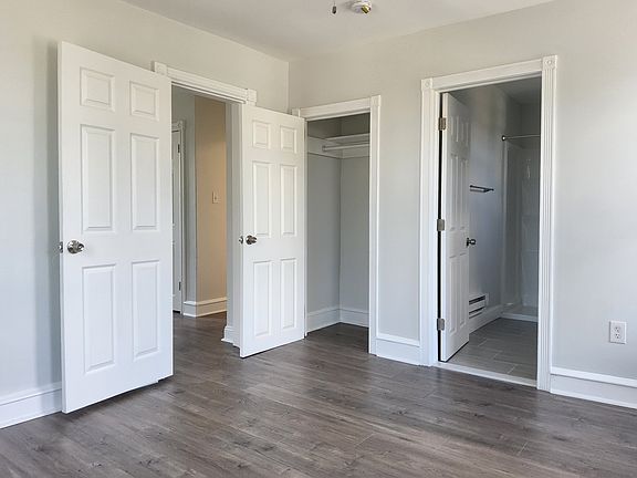 4th image of 2 Ashley Pl APT 2