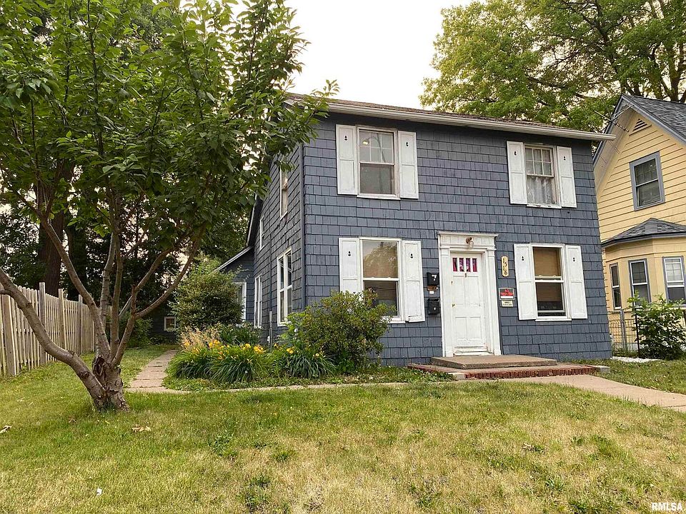 1st image of 1518 Brady St