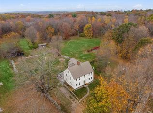 72 Hill St, Glastonbury, CT 06033