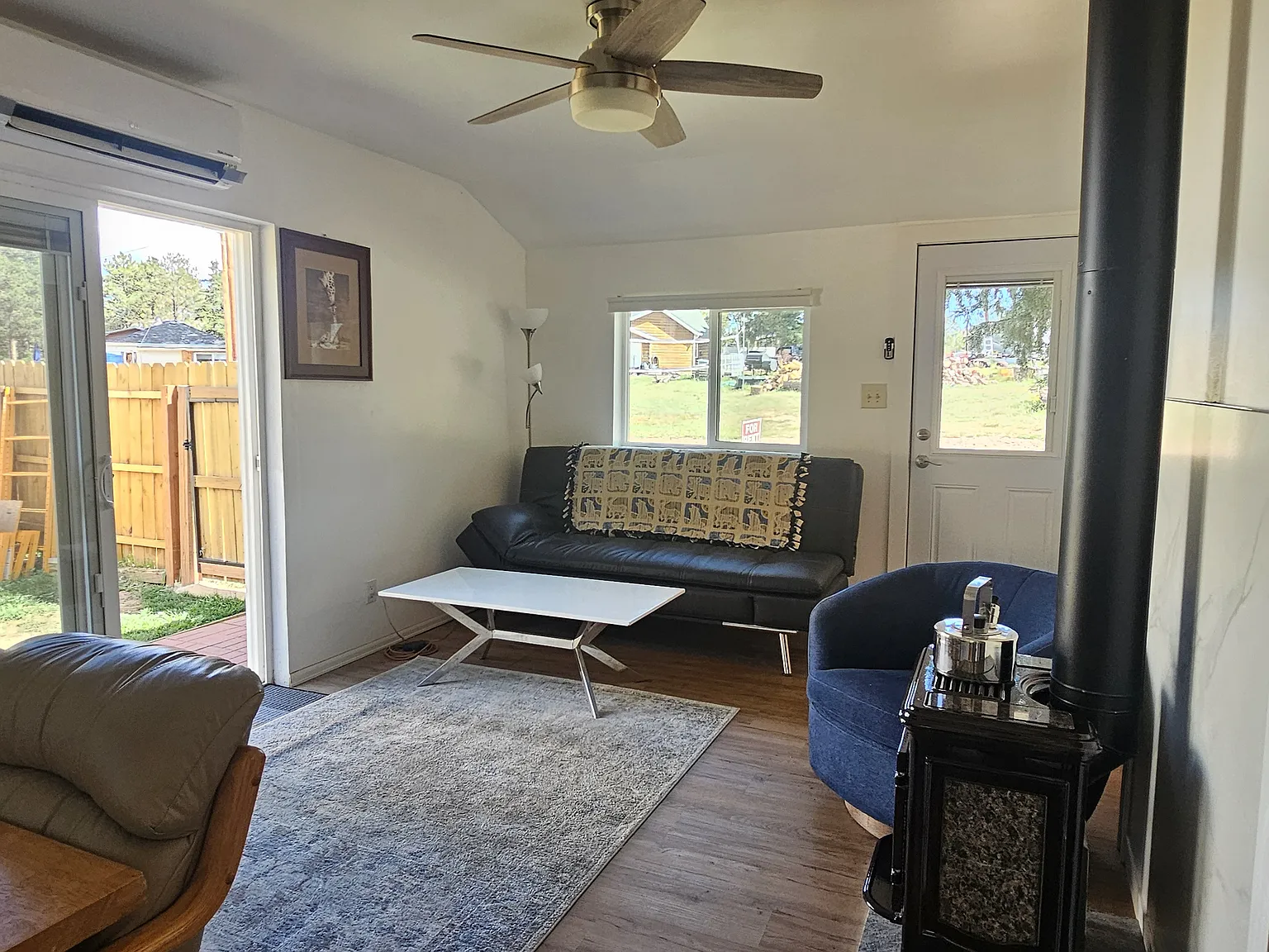 1 bed, 440 sqft, $1,500 — Photo 2