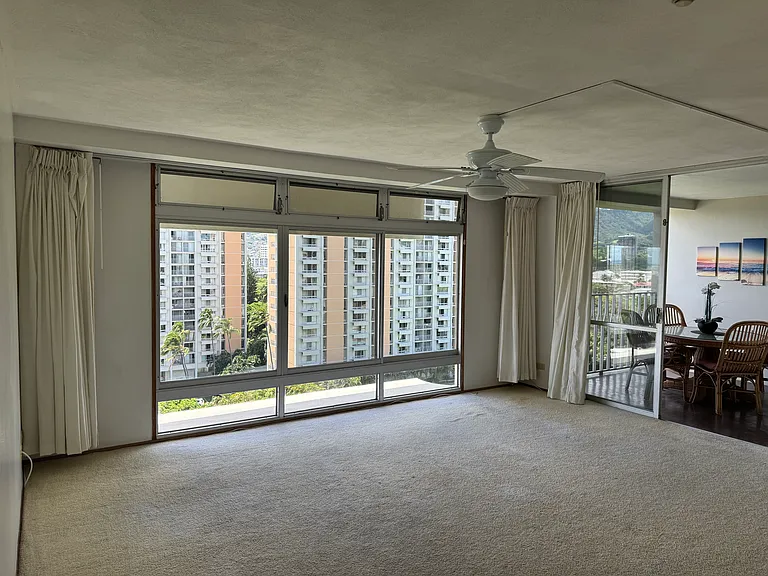 1511 Nuuanu Ave #1128 — Photo 5