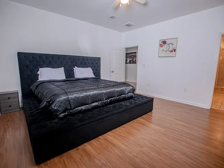 3112 Clay St — Photo 19