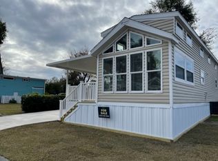 1204 Cedar Point Blvd #132, Swansboro, NC 28584