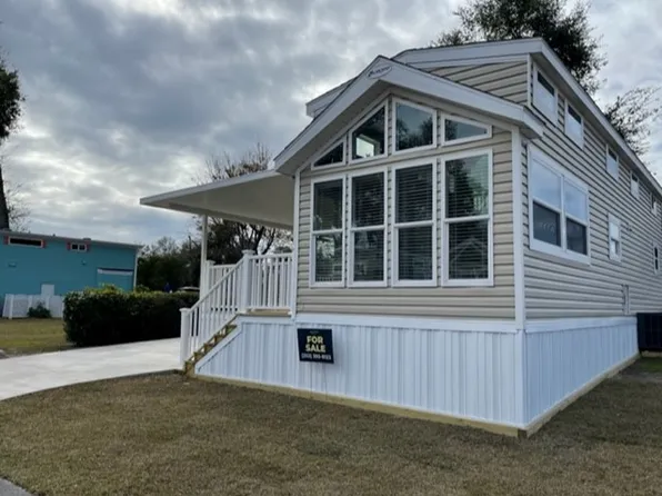 1204 Cedar Point Blvd #132, Swansboro, NC 28584
