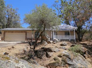 29471 Yosemite Springs Pr, Coarsegold, CA 93614