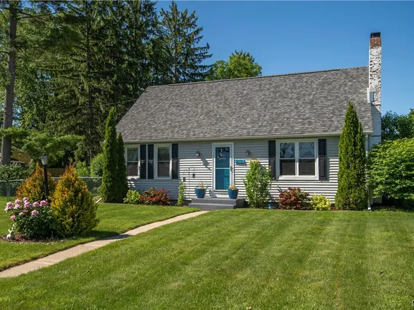 2131 Walcott Ave, Utica, NY 13502