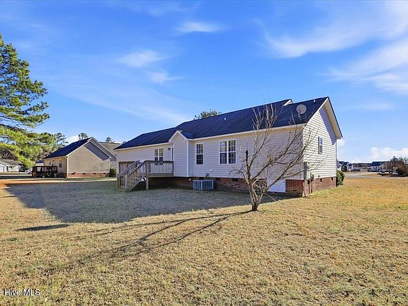 4th image of 103 Jill Boulevard