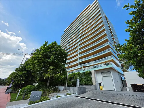 5775 Collins Ave #405 Photo 1