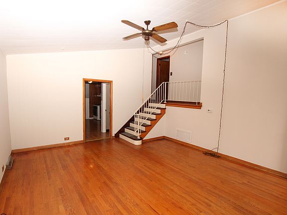 3rd image of 5201 Avery Pl