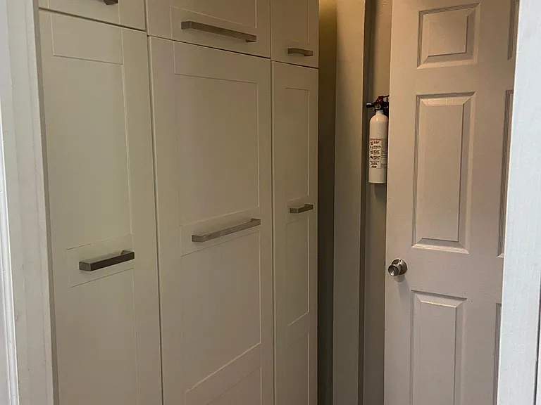 30 Clayburne Blvd — Photo 7
