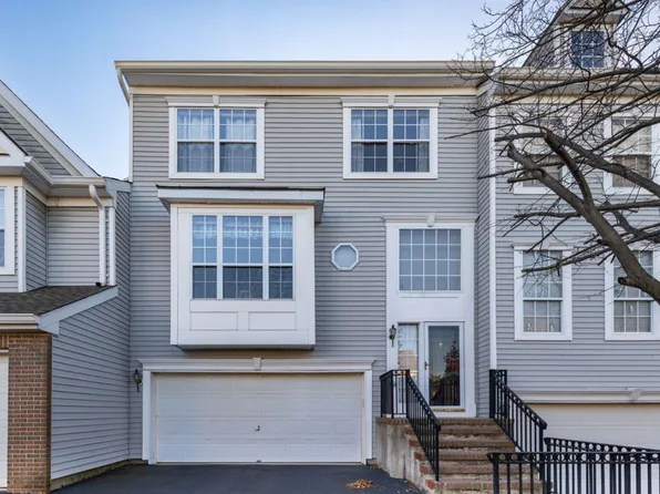 142 Nathan Dr, Morganville, NJ 07751