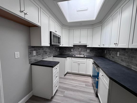 2nd image of 444 Lafayette Rd #3