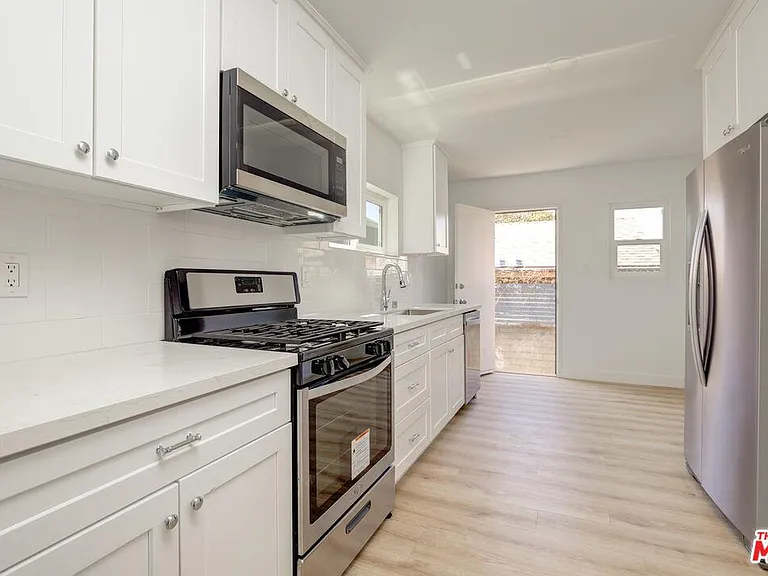 Plenty of space for a table.