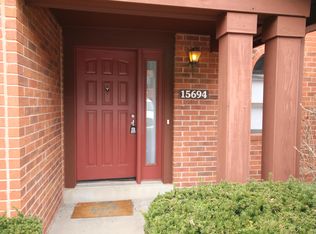 15694 Ferncreek Dr #C, Chesterfield, MO 63017