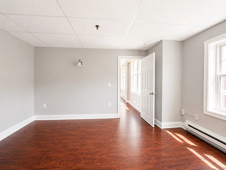 59 Plaza Ave #48A — Photo 9