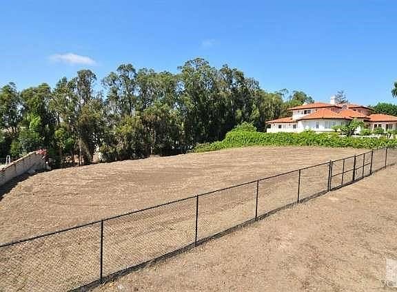 4th image of 191 Alviso Dr