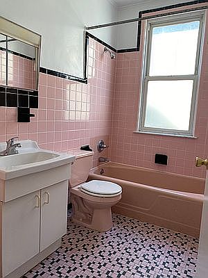 3rd image of 3219 33rd St #2