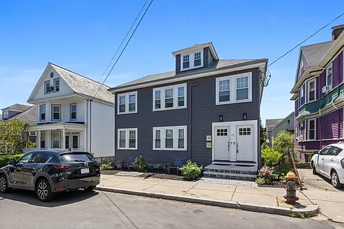 48 Farquhar St #1 Photo 1 48 Farquhar St #1 Photo 1