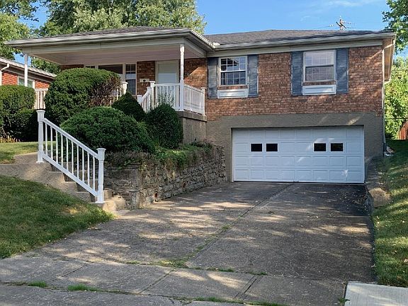 2nd image of 2984 Westbourne Dr