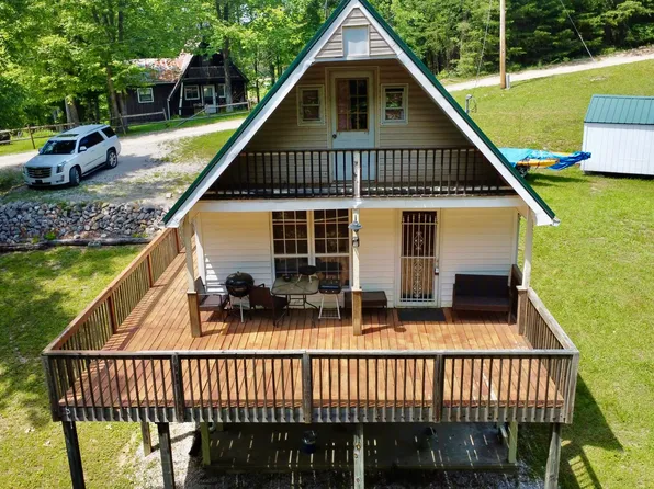 77 Dawn Dr, Wellington, KY 40387