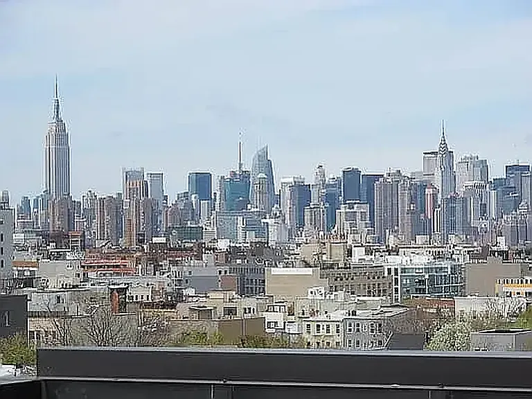 586 Grand St #4C — Photo 12