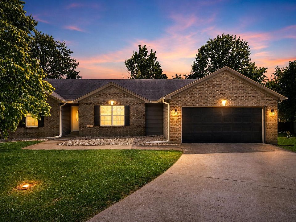 1st image of 213 Woodfield Way