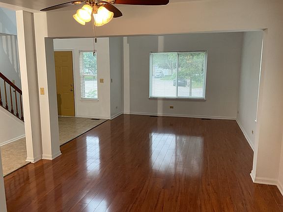 4th image of 909 Cortney Dr