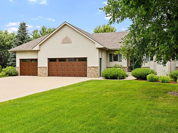 3rd image of 1073 Harvest Way