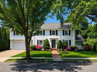 81 Brettwood Rd, Belmont, MA 02478