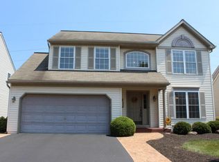 328 Cambridge Ln, Lititz, PA 17543