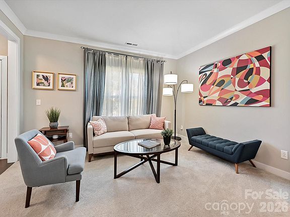 5th image of 10440 Paper Birch Dr