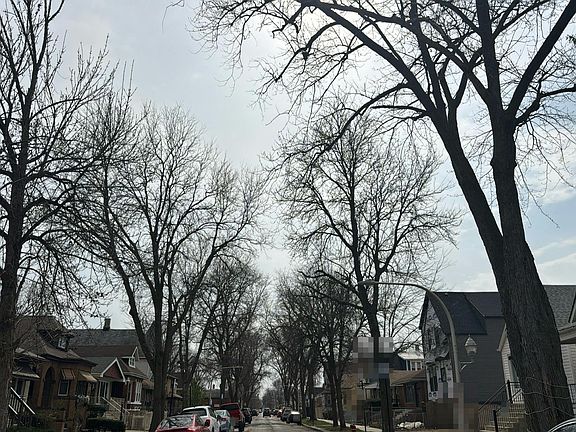 5th image of 6741 S Bell Ave