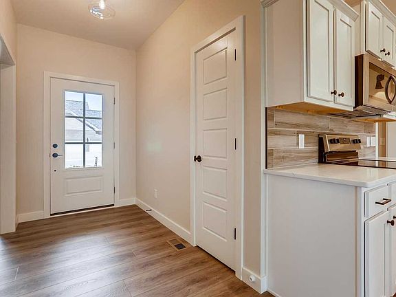 4th image of 8309 Wyatt Ct