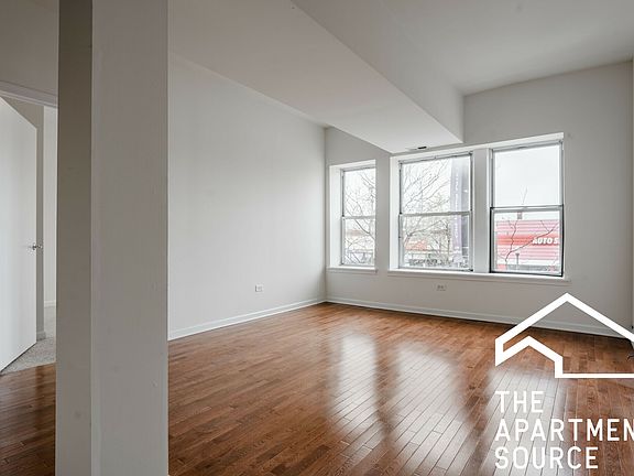 4th image of 4217 W Irving Park Rd #3A