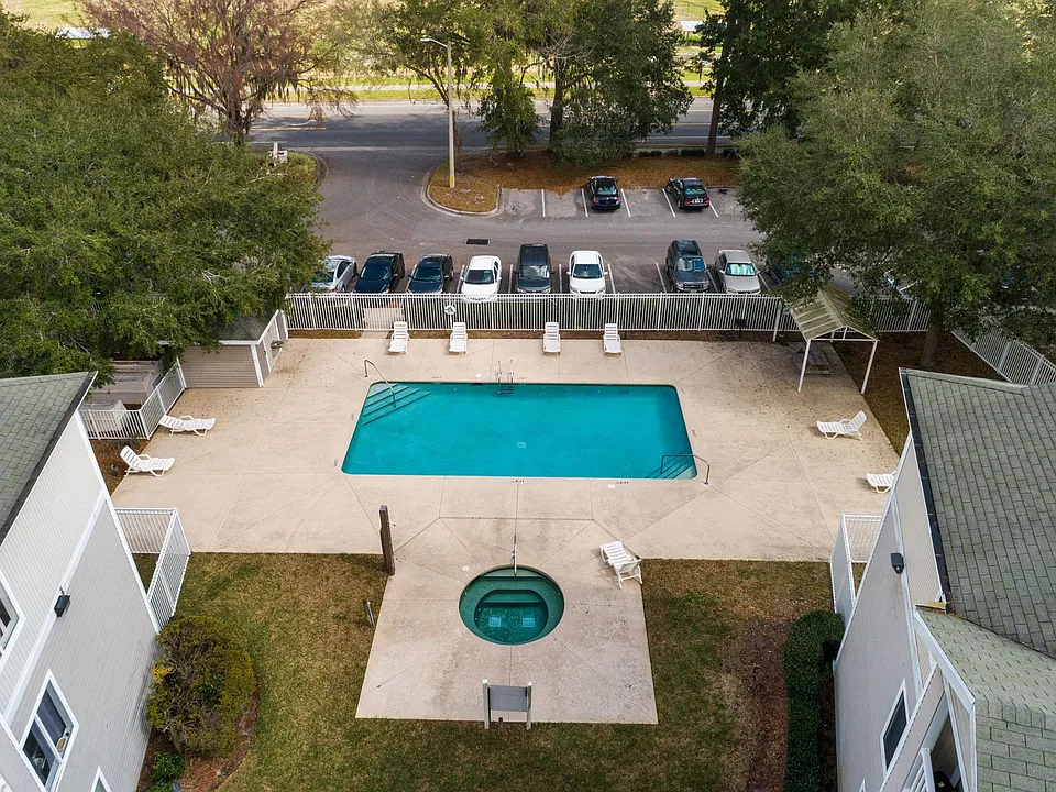 4000 SW 23rd St #6-308
