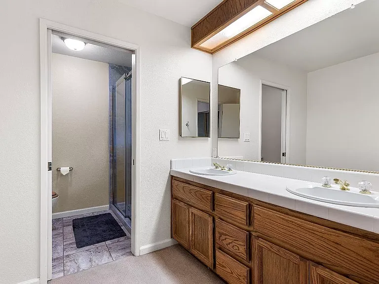 7405 Black Tree Ln — Photo 4