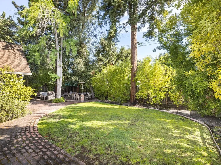 3378 Saint Michael Dr — Photo 15