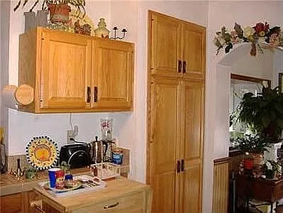1Fl Kitchen.