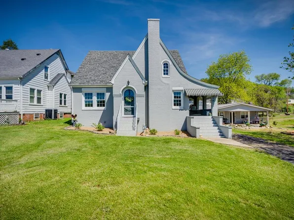 360 W Main St, Lebanon, VA 24266