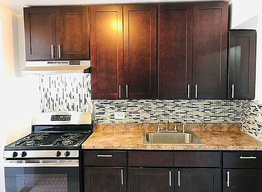 2nd image of 873 Saint Johns Pl #7A